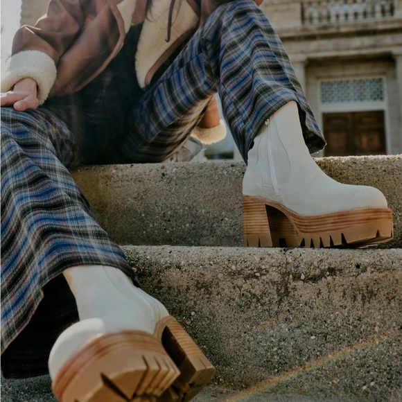 Jeffrey Campbell x Free People Preston Platform Ankle Boots - Picture 1 of 6